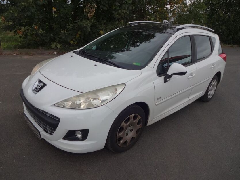 Peugeot 207 162.000 km 2.999 € Zülpich 53909