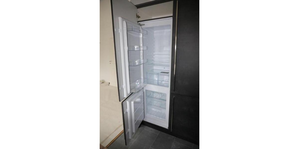 Moderne Wohnung Direkte Köln-Nähe Ruhig+Zentral Garten Balkon Gästebäder Luxusküche Kino Parkplatz 4 zimmer