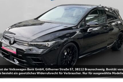 VW Golf 14.178 km 51.480 € Köln-Mülheim 51063