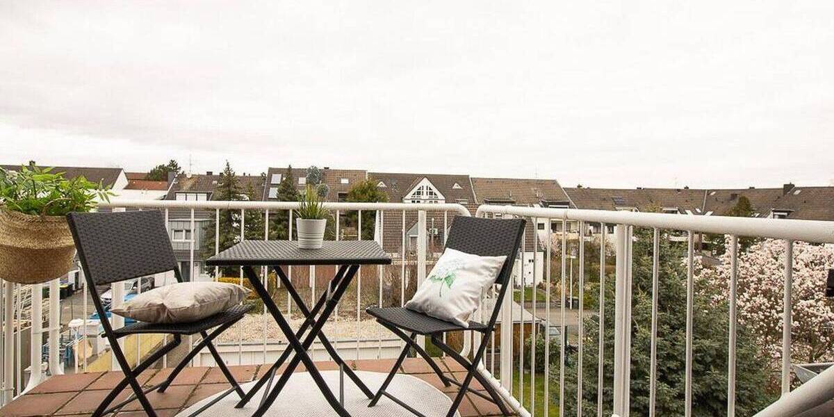 Etagenwohnung Bonn Endenich - 3 Zimmer, 76 m&sup2;, 329.000&euro; | Angebot:26271325