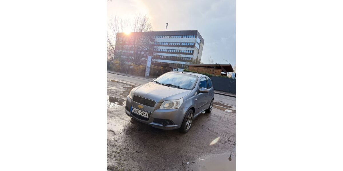 Chevrolet Aveo 119.159 km 2.499 &euro; Köln 51063