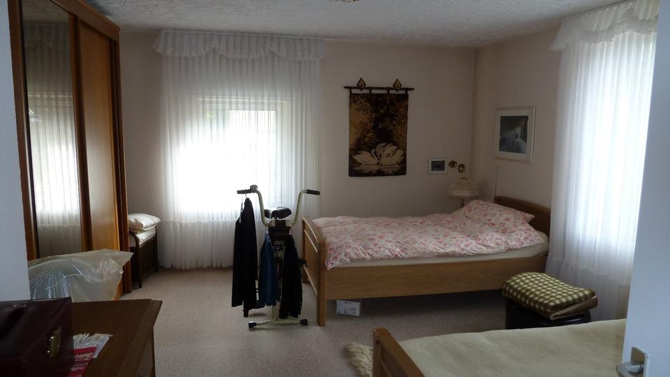 Etagenwohnung Leverkusen Bergisch Neukirchen - 3 Zimmer, 96 m&sup2;, 230.000&euro; | Angebot:26164463