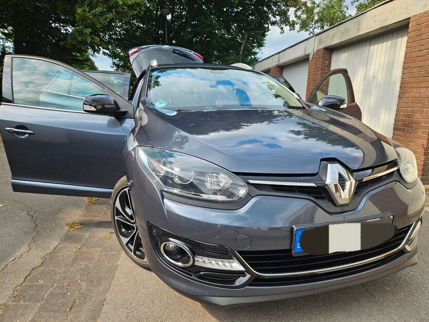 Renault Megane 127.000 km 8.850 € Neuss 41465