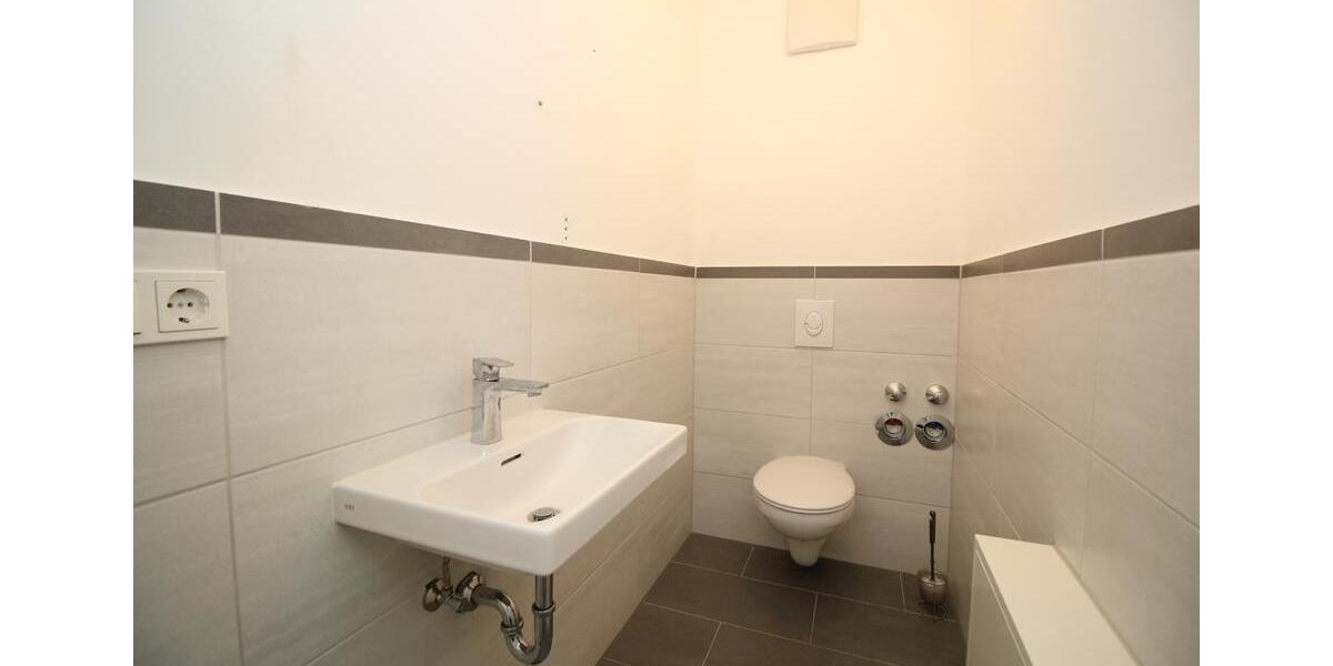 Erdgeschoßwohnung Troisdorf Altenrath - 3 Zimmer, 92 m&sup2;, 1.150&euro; | Angebot:24541418