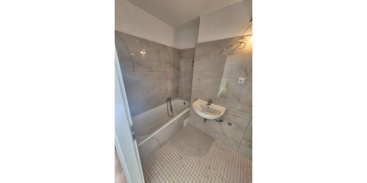 Frisch renovierte 3-Zimmer Wohnung mit Balkon [VAC-19141] 3 zimmer