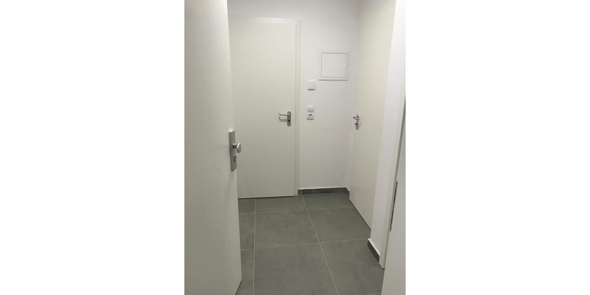 Etagenwohnung Köln Lindenthal - 3 Zimmer, 55 m&sup2;, 1.350&euro; | Angebot:24631714