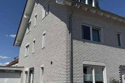 Haus zum Kaufen in Köln 1.100.000 € 212 m²