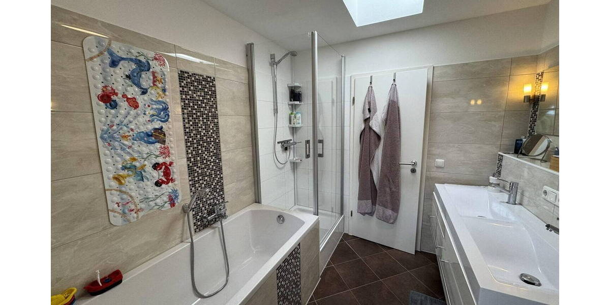 Etagenwohnung Haan - 4 Zimmer, 100 m&sup2;, 1.200&euro; | Angebot:26411366