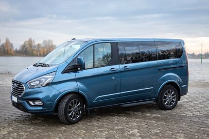 Ford Tourneo Custom 90.800 km 33.000 € Köln 50996
