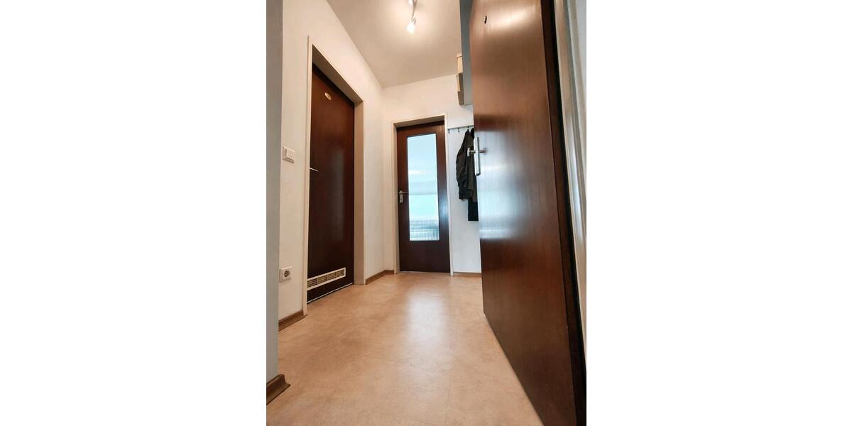 Hochparterre Köln Nippes - 2 Zimmer, 38 m&sup2;, 140.000&euro; | Angebot:26825634