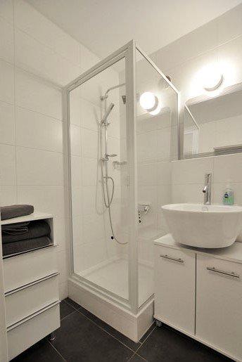 Etagenwohnung Köln Lindenthal - 1.5 Zimmer, 42 m&sup2;, 179.000&euro; | Angebot:26336472