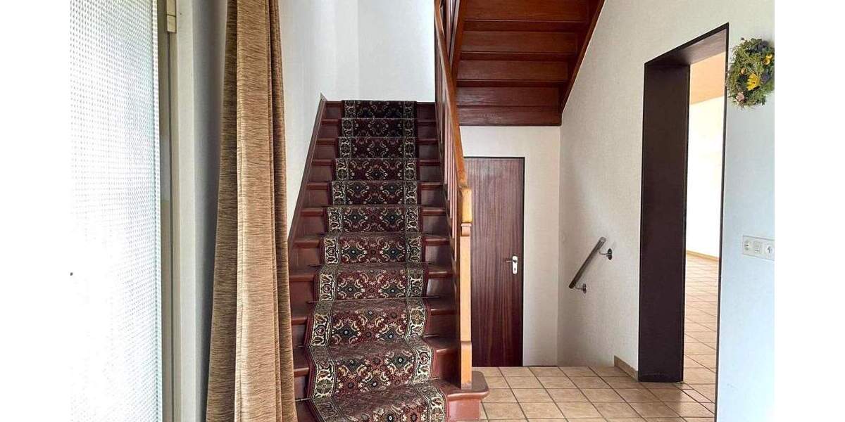 Doppelhaushälfte Bonn Vilich - 7 Zimmer, 137 m&sup2;, 598.000&euro; | Angebot:25916335