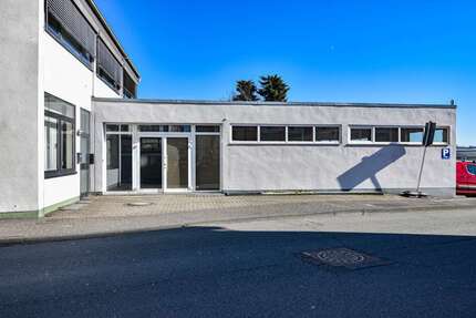 Einzelhandel in Solingen 2.293 € 176 m² zimmer