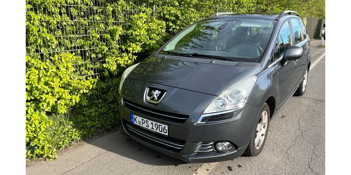 Peugeot 5008 155.825 km 4.400 &euro; Köln 51061