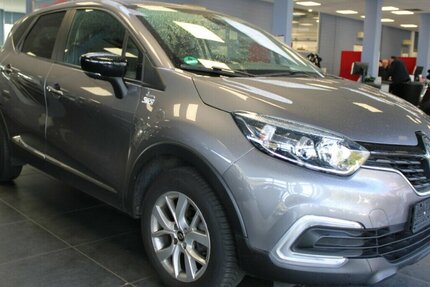 Renault Captur TCe 90 LIMITED 61.333 km 11.480 € Euskirchen 53881