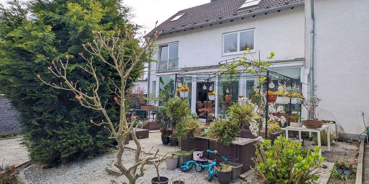 Wohnung zum Kaufen in Langenfeld 495.000 € 169 m² 5 zimmer