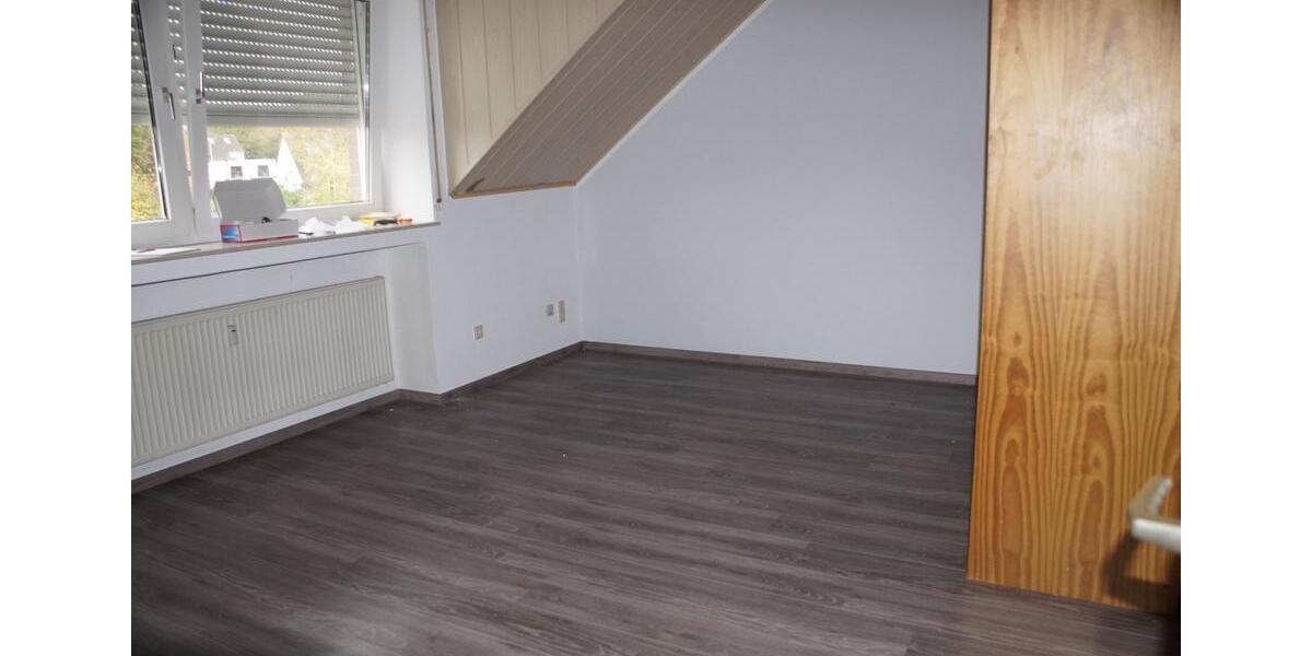 Appartement in Hürth - Fischenich , 5 min zur Linie 18 1 zimmer