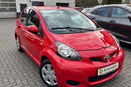 Toyota Aygo (X) 129.505 km 3.499 &euro; Troisdorf 53840