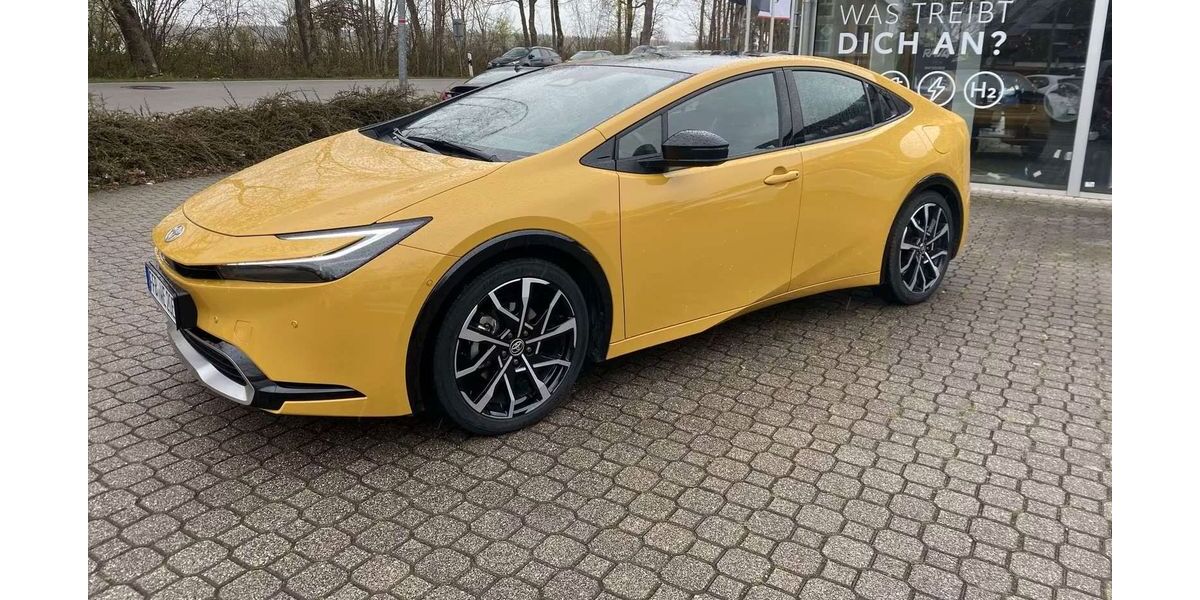 Toyota Prius 8.400 km 26.700 &euro; Köln 51069