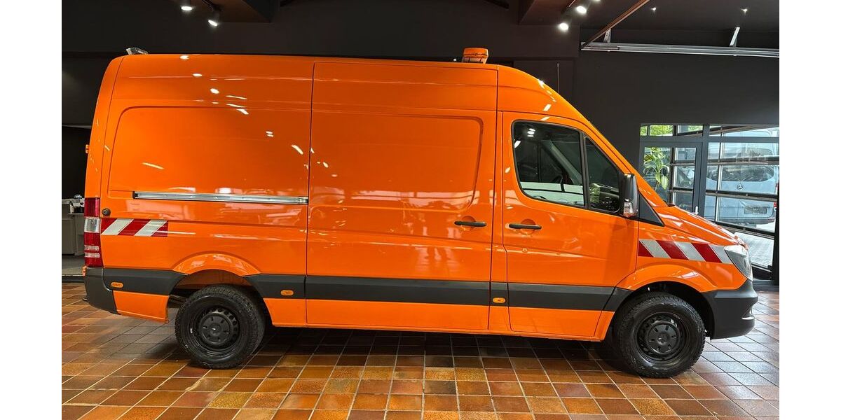 Mercedes-Benz Sprinter 293.686 km 18.445 &euro; Bonn 53177