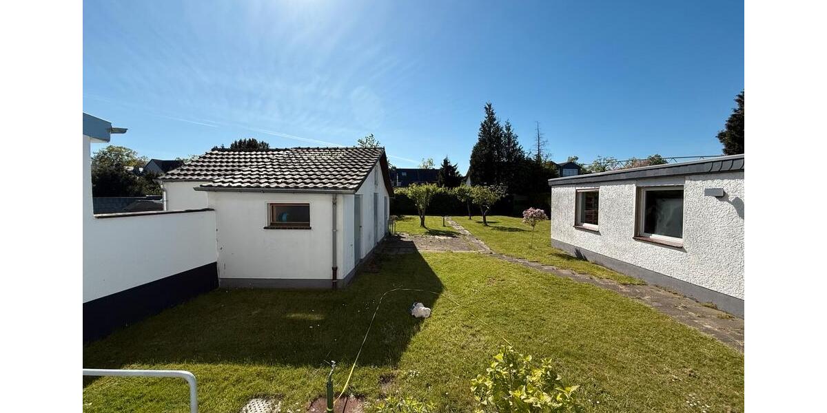 Doppelhaushälfte Leverkusen - 4 Zimmer, 135 m&sup2;, 2.350&euro; | Angebot:26295249