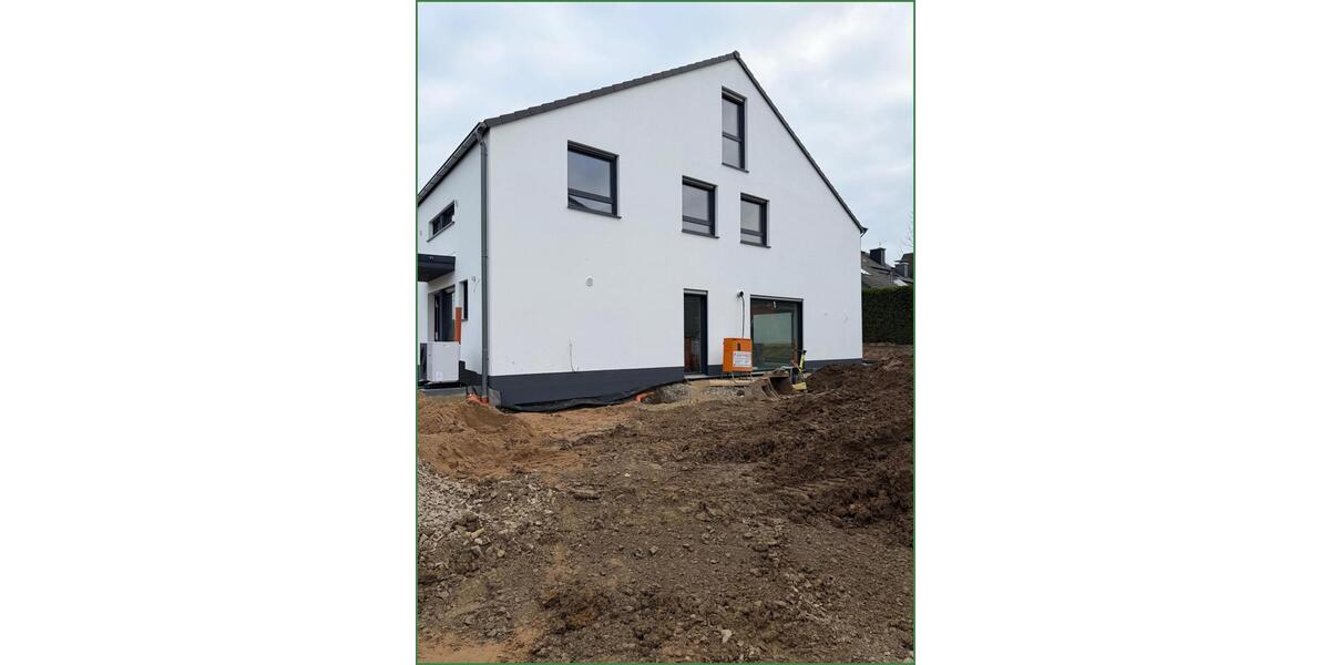 Zur Miete: Moderne Doppelhaushälfte - 0226 bezugsfertig - Garten - Carport in Odenthal-Blecher 5 zimmer