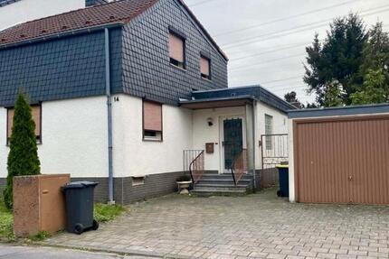 5-Zimmer-Haus mit Garten - 15 Min zum Hbf Köln