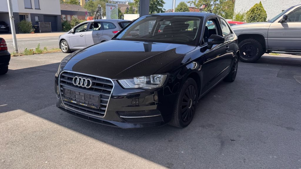 Audi A3 201.525 km 8.950 &euro; Hilden 40723