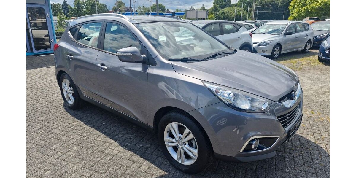 Hyundai ix35 77.000 km 9.550 € Wesseling 50389