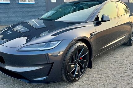 Tesla Model 3 7.585 km 49.950 &euro; Pulheim 50259