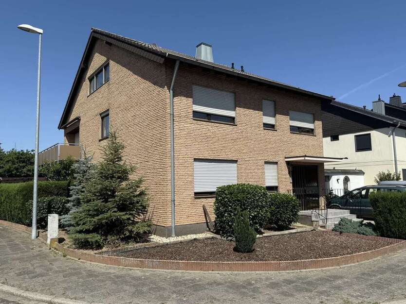 Haus zum Kaufen in Wesseling 745.000 € 191 m² 8 zimmer