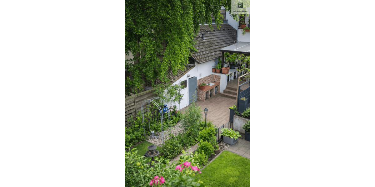 Reihenmittelhaus Köln Ostheim - 6 Zimmer, 161 m&sup2;, 499.000&euro; | Angebot:26319743