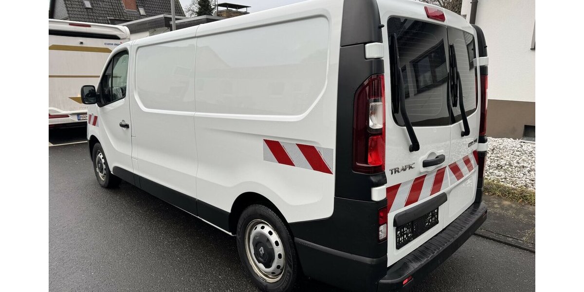 Renault Trafic L2H1 N1 Sth Regale/Schraubst EU6 GARANTIE 55.000 km 19.000 &euro; Erftstadt 50374
