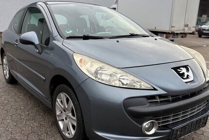 Peugeot 207 124.350 km 2.950 € Bornheim 53332