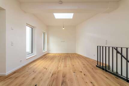 Wohnung zum Kaufen in Köln 779.000 € 106.39 m² 3 zimmer