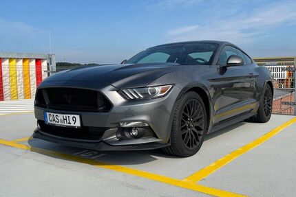 Ford Mustang 16.000 km 38.000 € Düsseldorf 40468