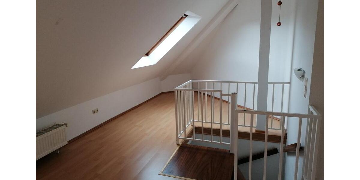 Maisonettenwohnung Bergheim Auenheim - 3 Zimmer, 84 m&sup2;, 1.050&euro; | Angebot:25025796