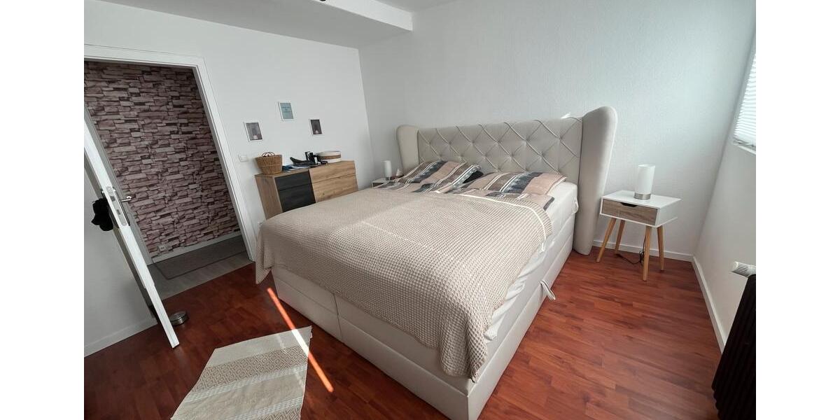 Dachgeschoßwohnung Brühl - 2 Zimmer, 55 m&sup2;, 700&euro; | Angebot:26397807