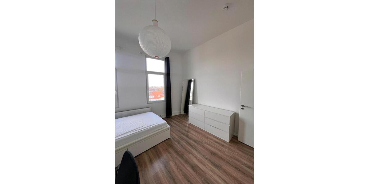 Etagenwohnung Bergisch Gladbach Alt-Frankenforst - 2 Zimmer, 100 m&sup2;, 500&euro; | Angebot:25253034