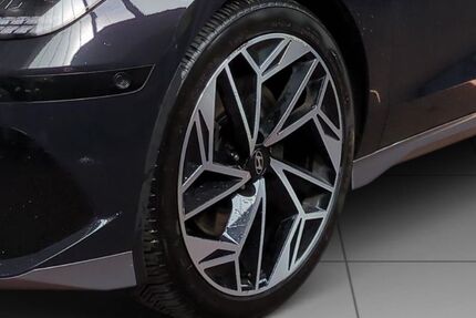 Hyundai IONIQ 6 26.823 km 32.890 &euro; Köln 50825