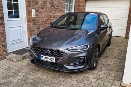 Ford Focus 7.300 km 34.900 &euro; Köln 51061