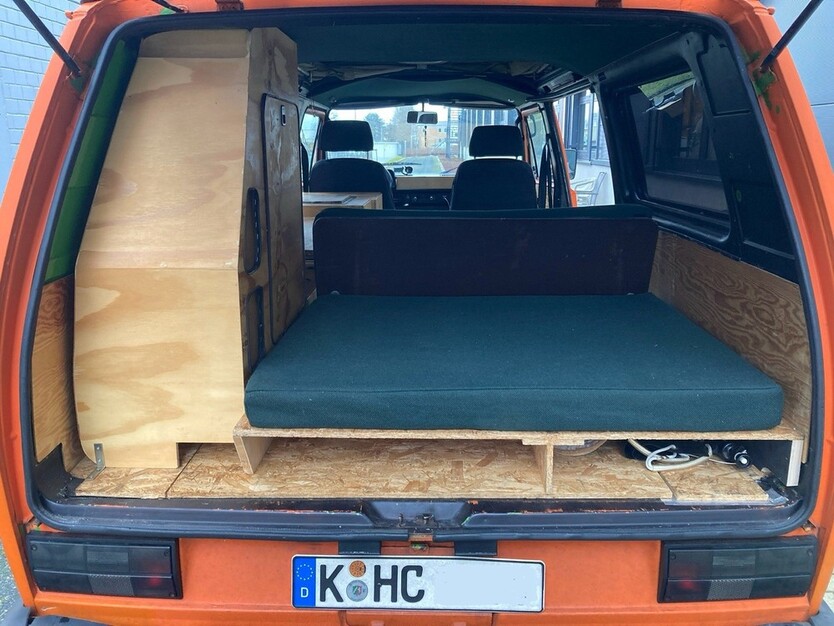 VW Transporter III Bus 172.860 km 5.500 € Köln 50667