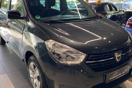 Dacia Lodgy 99.800 km 9.350 € Köln 51103