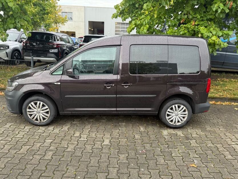 VW Caddy 125.000 km 19.900 € Düsseldorf 40472