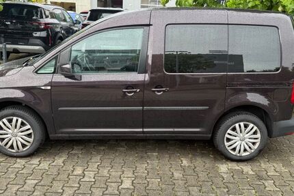 VW Caddy 125.000 km 20.500 € Düsseldorf 40472