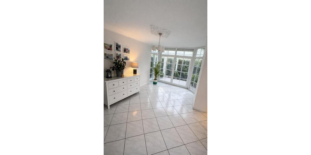 Einfamilienhaus Siegburg - 3 Zimmer, 186 m&sup2;, 788.000&euro; | Angebot:25048859