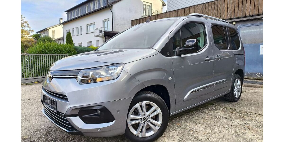 Toyota Proace City 18.370 km 26.900 € Solingen 42657