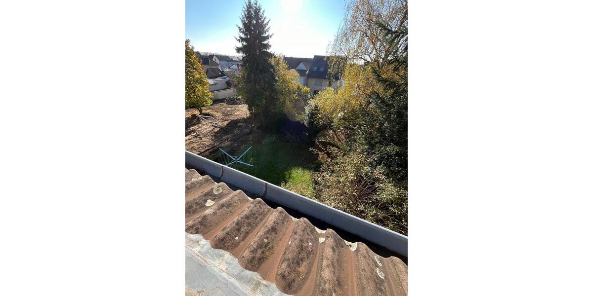 Dachgeschoßwohnung Bonn Beuel-Mitte - 2 Zimmer, 73 m&sup2;, 1.250&euro; | Angebot:26310444