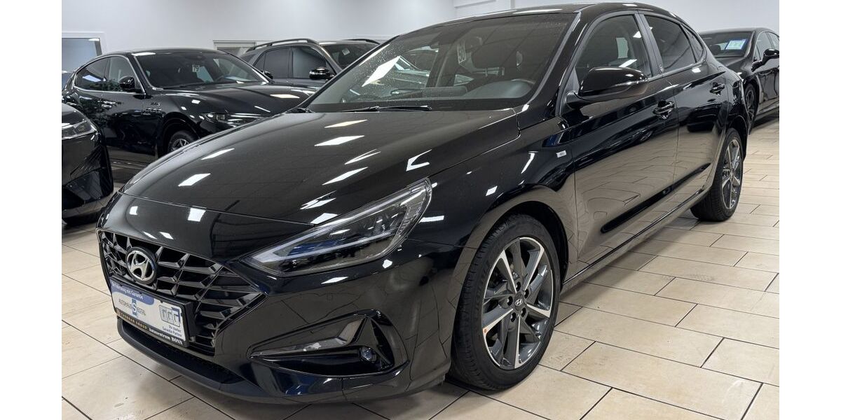 Hyundai i30 59.958 km 18.740 &euro; Bonn 53227