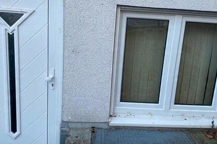 2-Zimmer-Erdgeschosswohnung mit Einbauküche in Bonn-Obekassel 2 zimmer